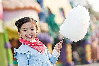 任天堂官方展示新版OLED Switch开箱视频